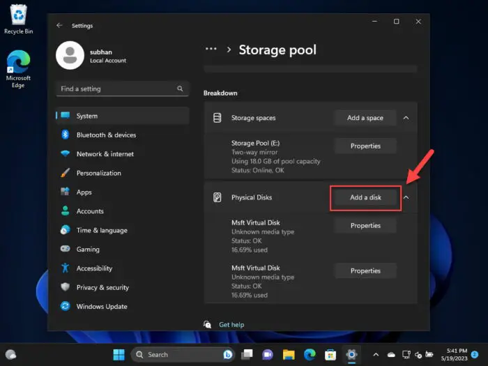 Add a new disk to an existing Storage Space